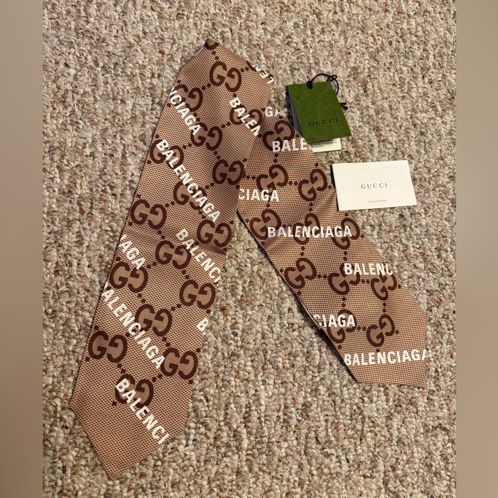 Gucci x Balenciaga - The Hacker Project maxi GG Silk Scarf